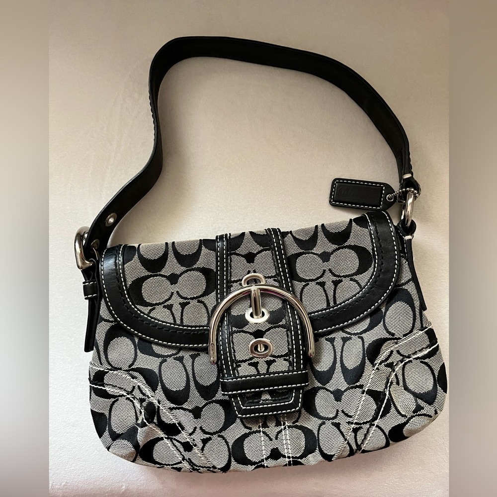 Authentic Coach Soho Monogram Shoulder Purse Bag Black & Grey Pre Own Condition